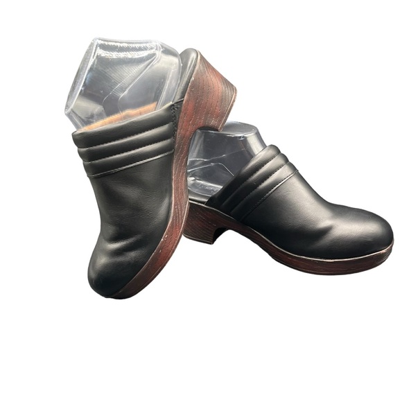 B.o.c. Born Concept Josie Clogs Size 9 Black - Picture 2 of 6